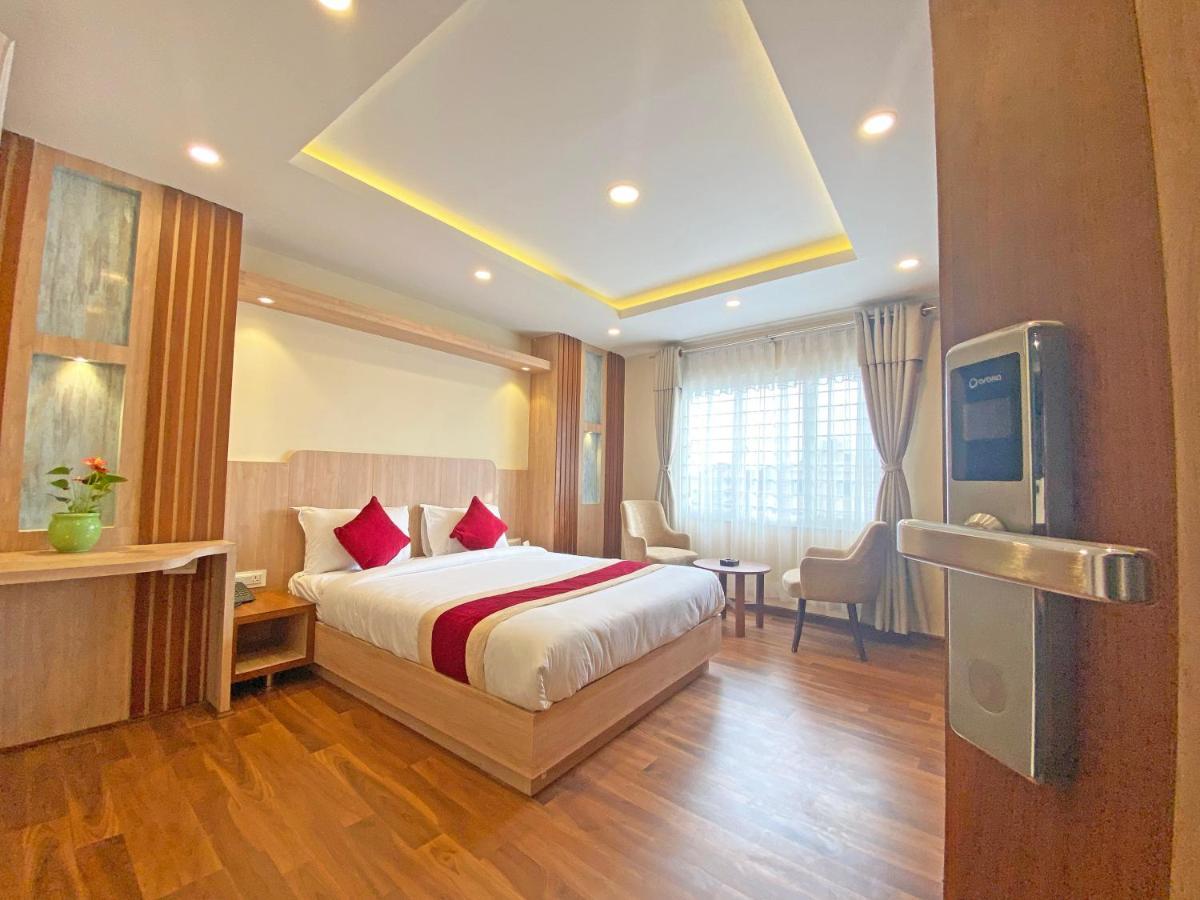 Hotel Nilakantha Pvt. Ltd Kathmandu Bagian luar foto