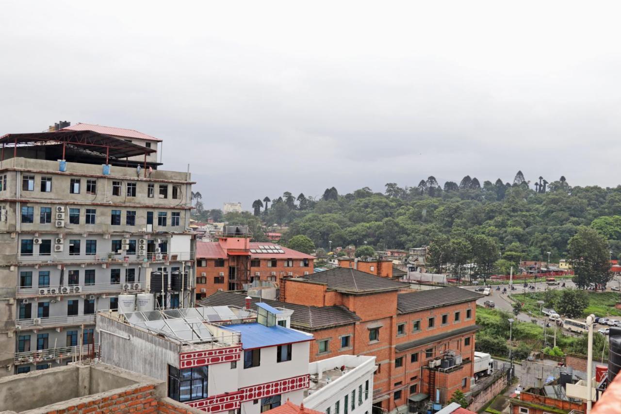 Hotel Nilakantha Pvt. Ltd Kathmandu Bagian luar foto